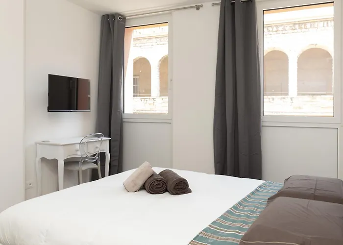 Hurban Anastasio 12 Terrace Park Daire *