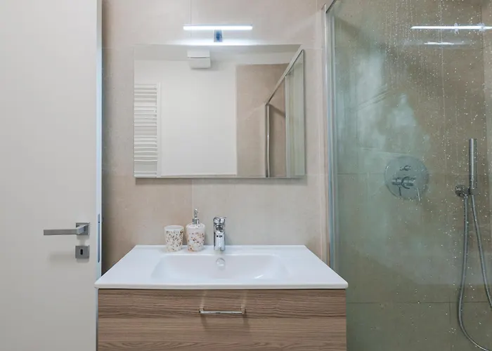 Hurban Anastasio 12 Terrace Park * Trieste